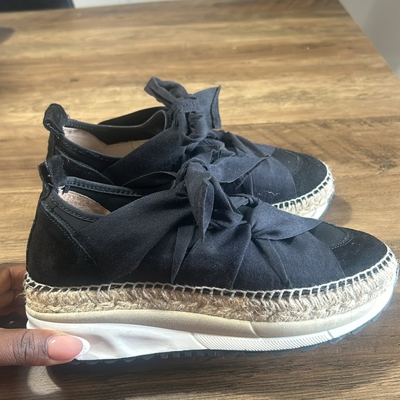 Elegant Black Espadrille Sneakers - Picture 2 of 6